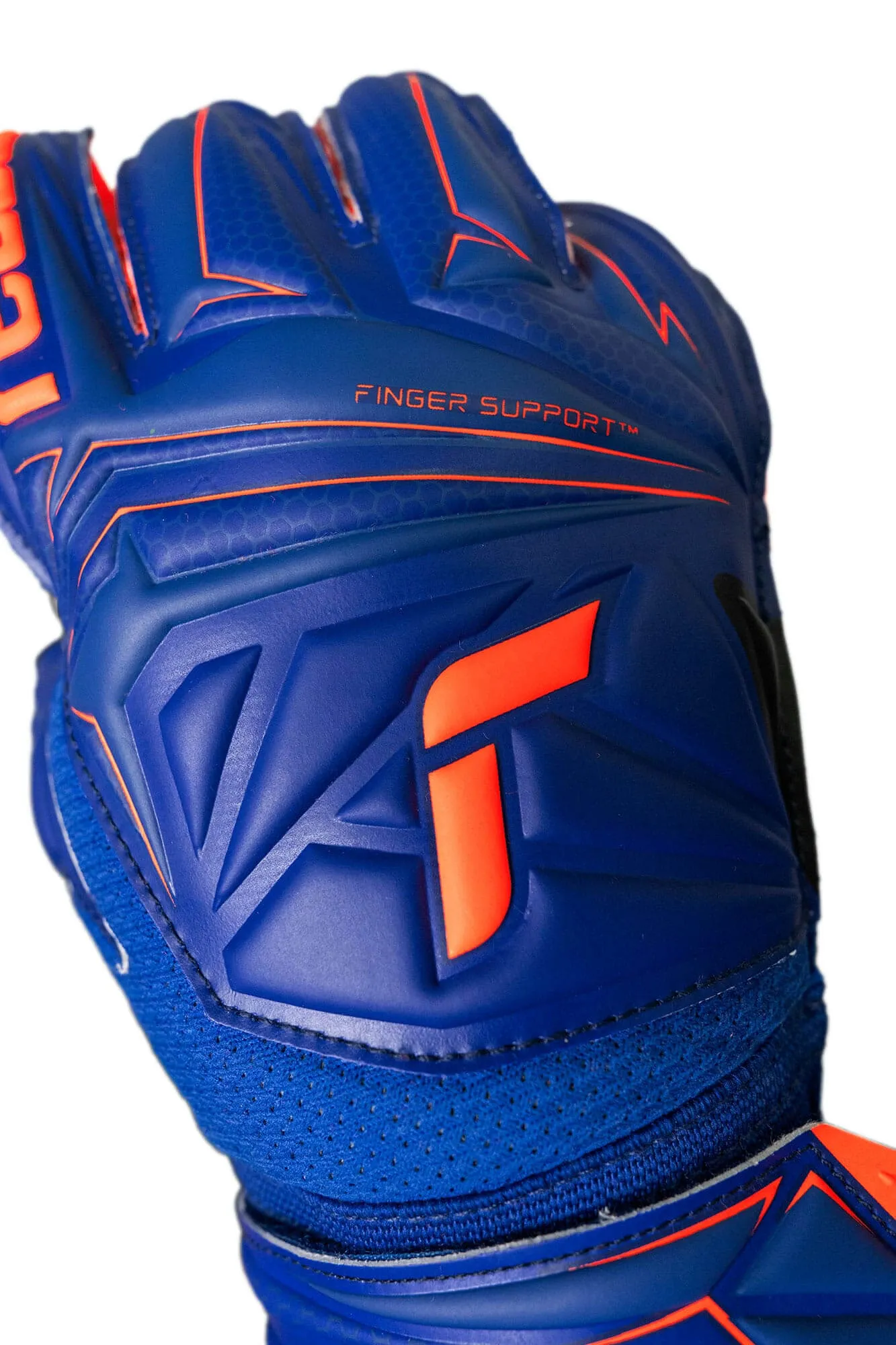 Reusch Attrakt Infinity Finger Support Goalkeeper Gloves - Image 7