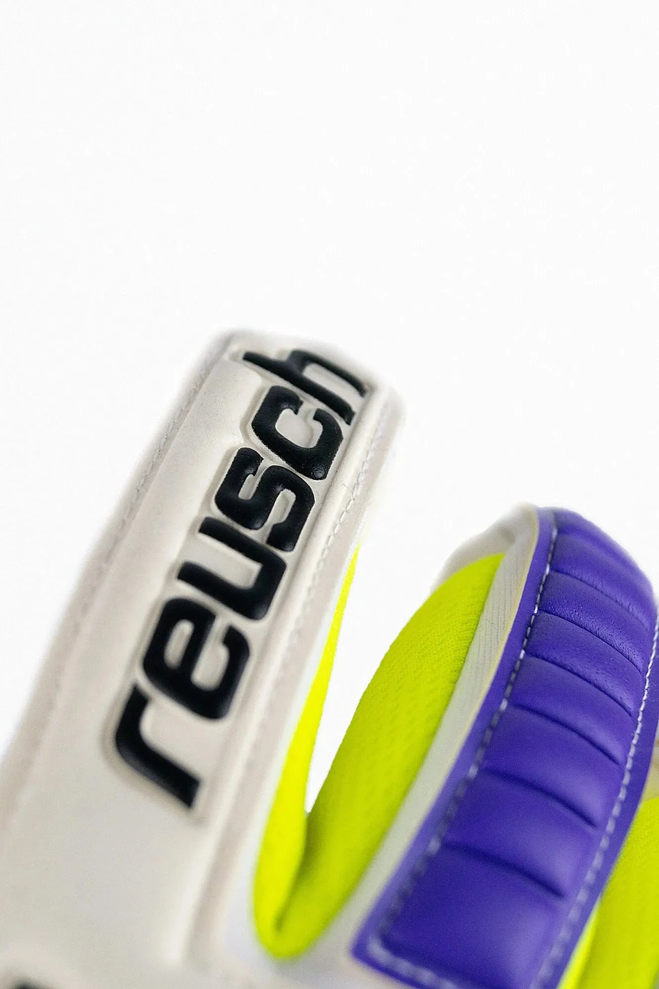 Reusch Legacy Pro AM Silver Goalkeeper Gloves - Image 5