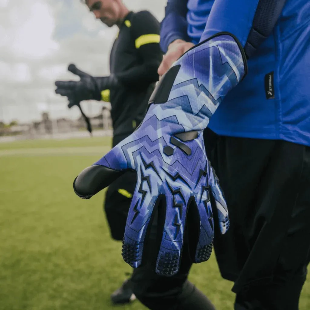 Storelli Lightning Finger Spine Protection Goalkeeper Gloves - Image 3