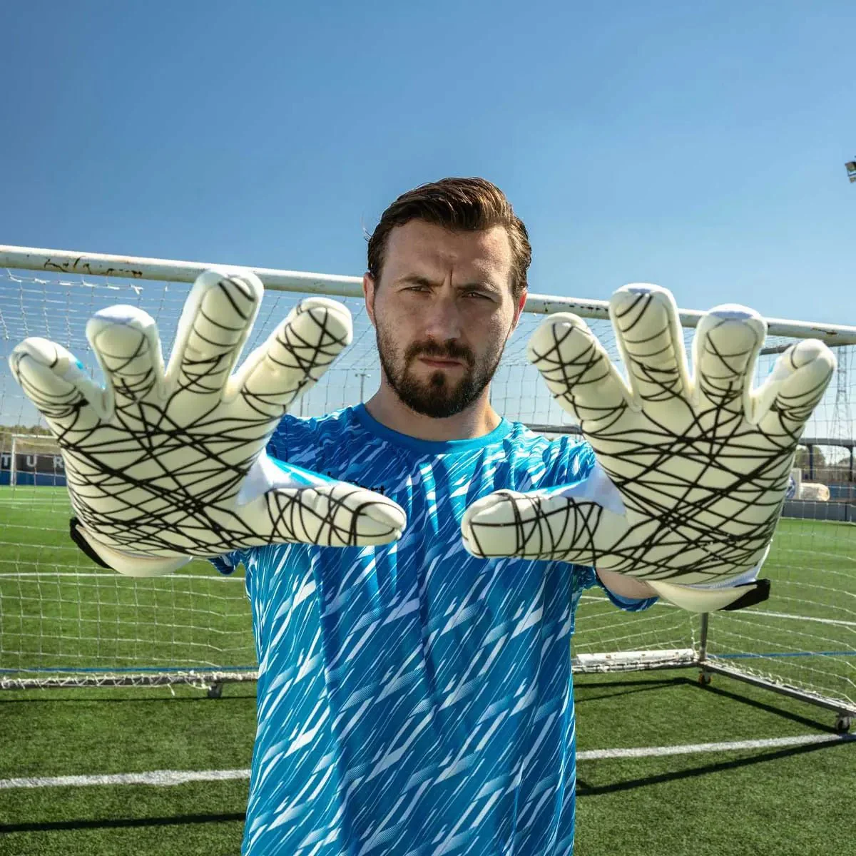 Uhlsport Cybertec Ultragrip HN Goalkeeper Gloves - Image 10