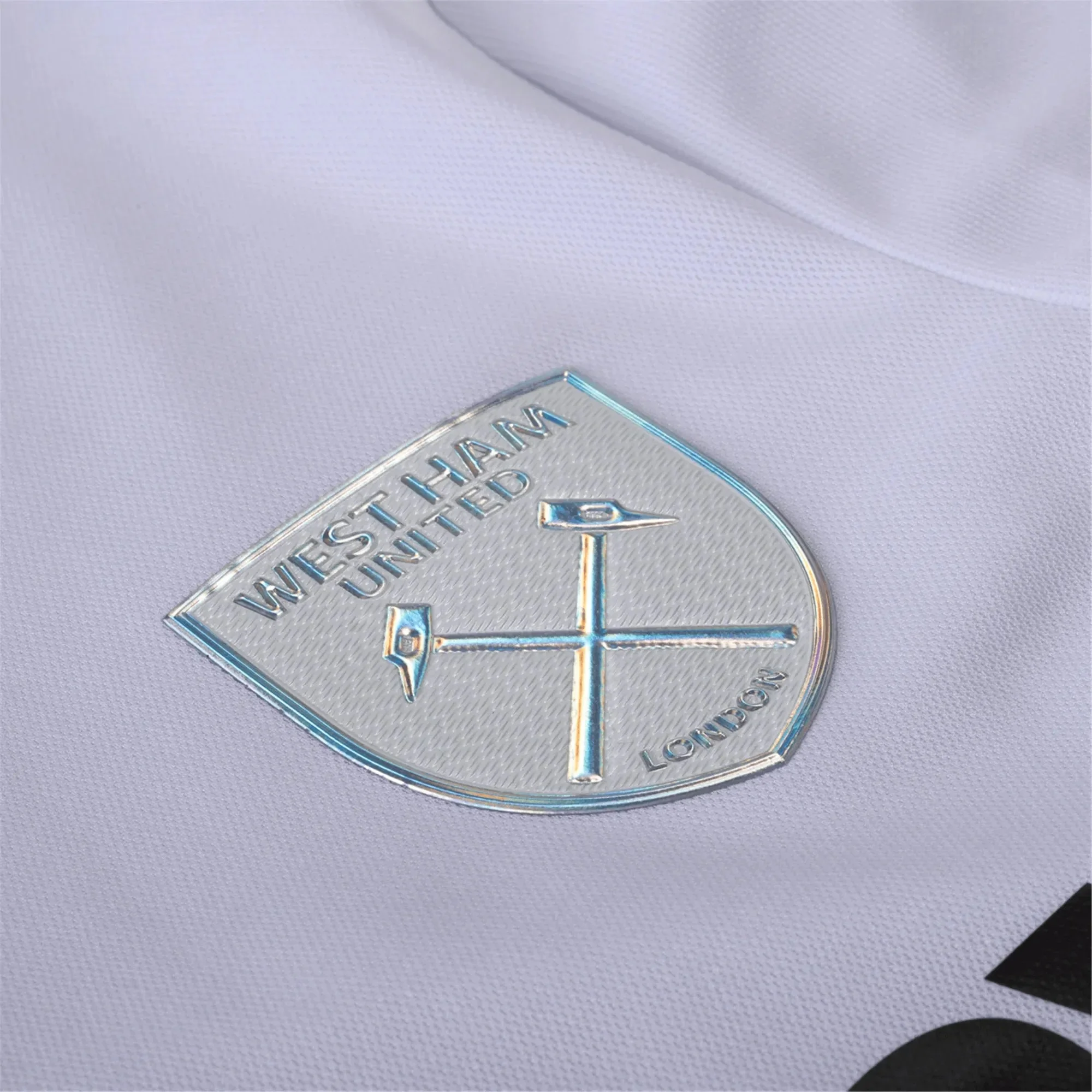 Umbro 2023-24 West Ham Men's Stadium Away Jersey - Image 3
