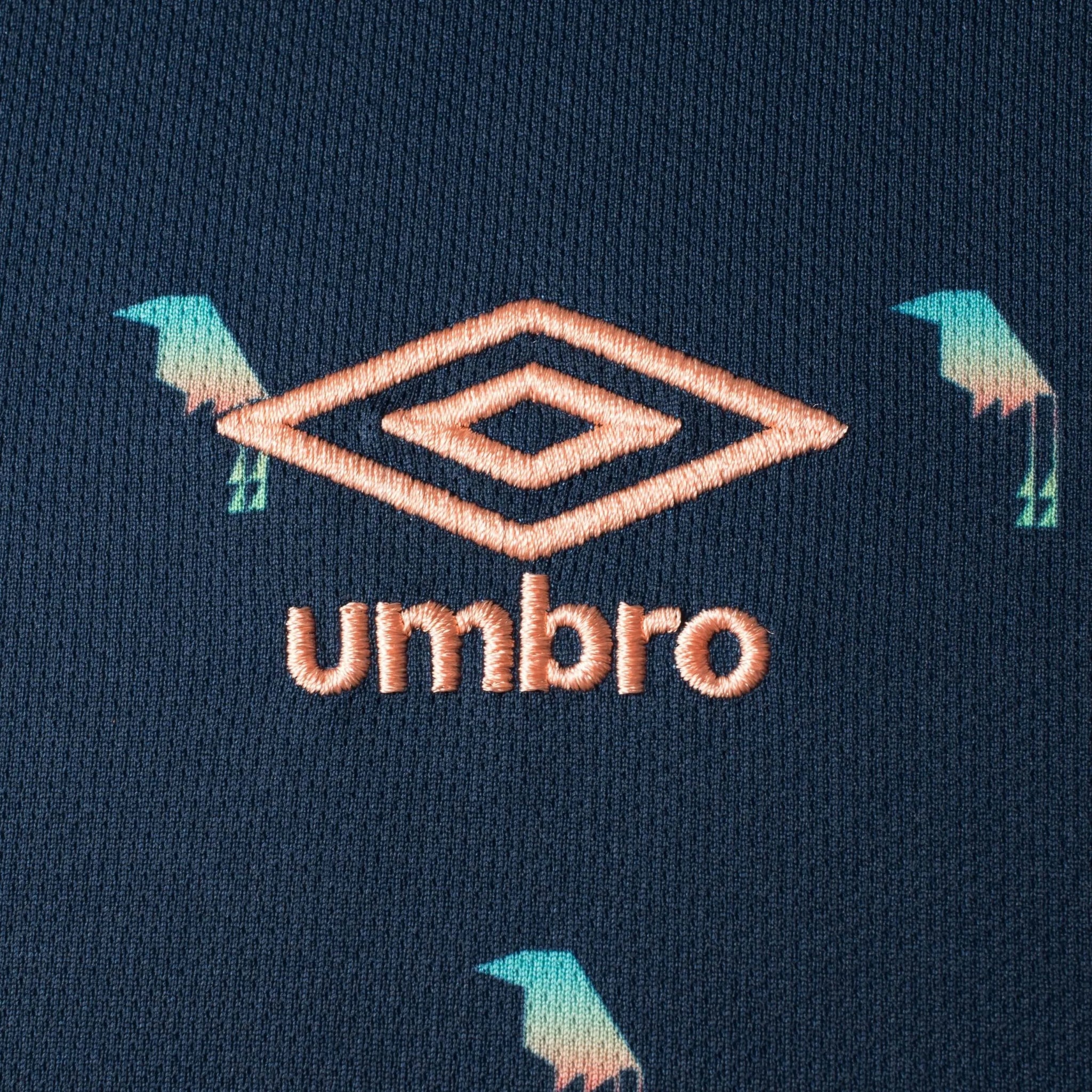 Umbro 2024 El Salvador Men's Fourth Pre-Match Jersey - Image 4