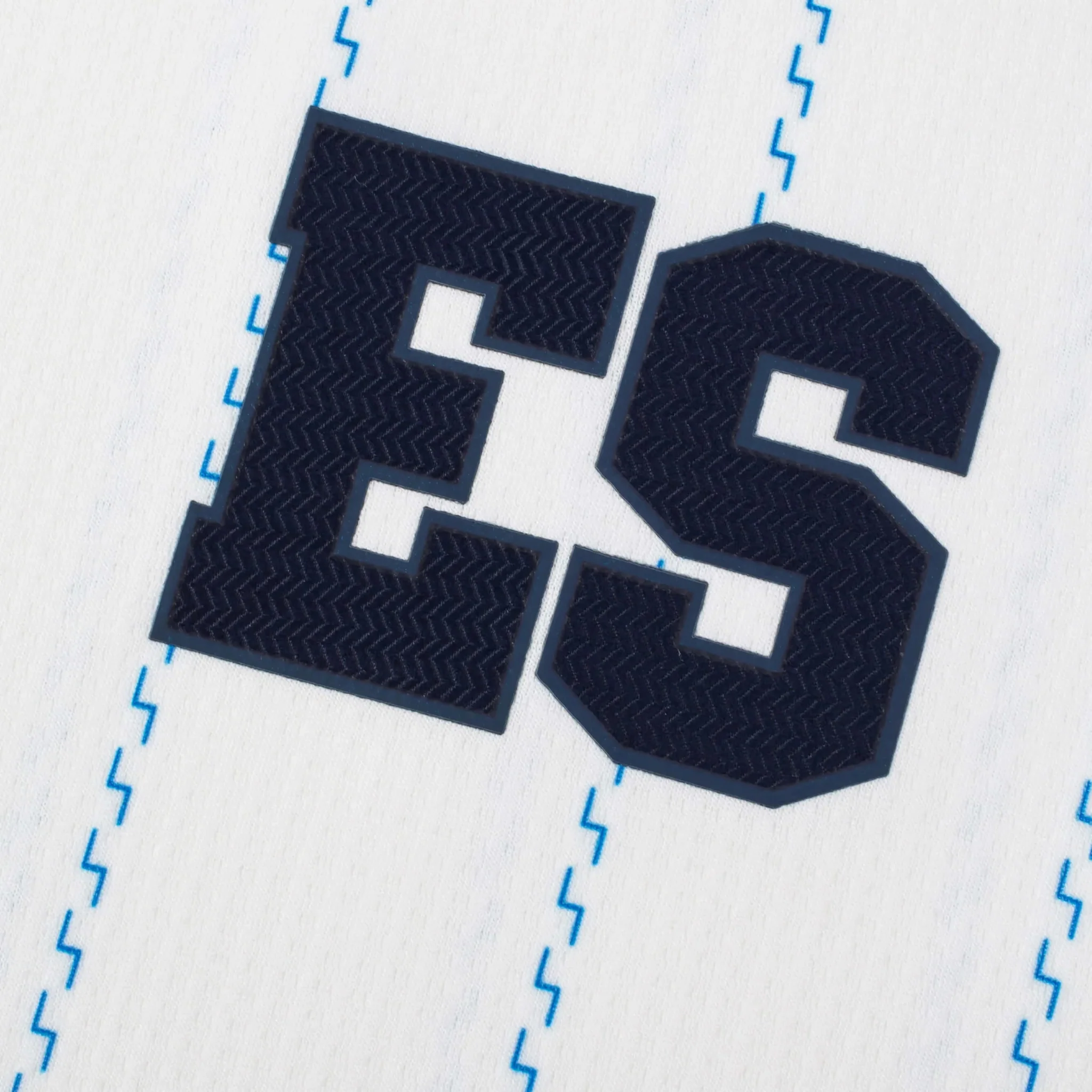 Umbro 2024 El Salvador Men's Stadium Fourth Long-Sleeve Jersey - Image 3