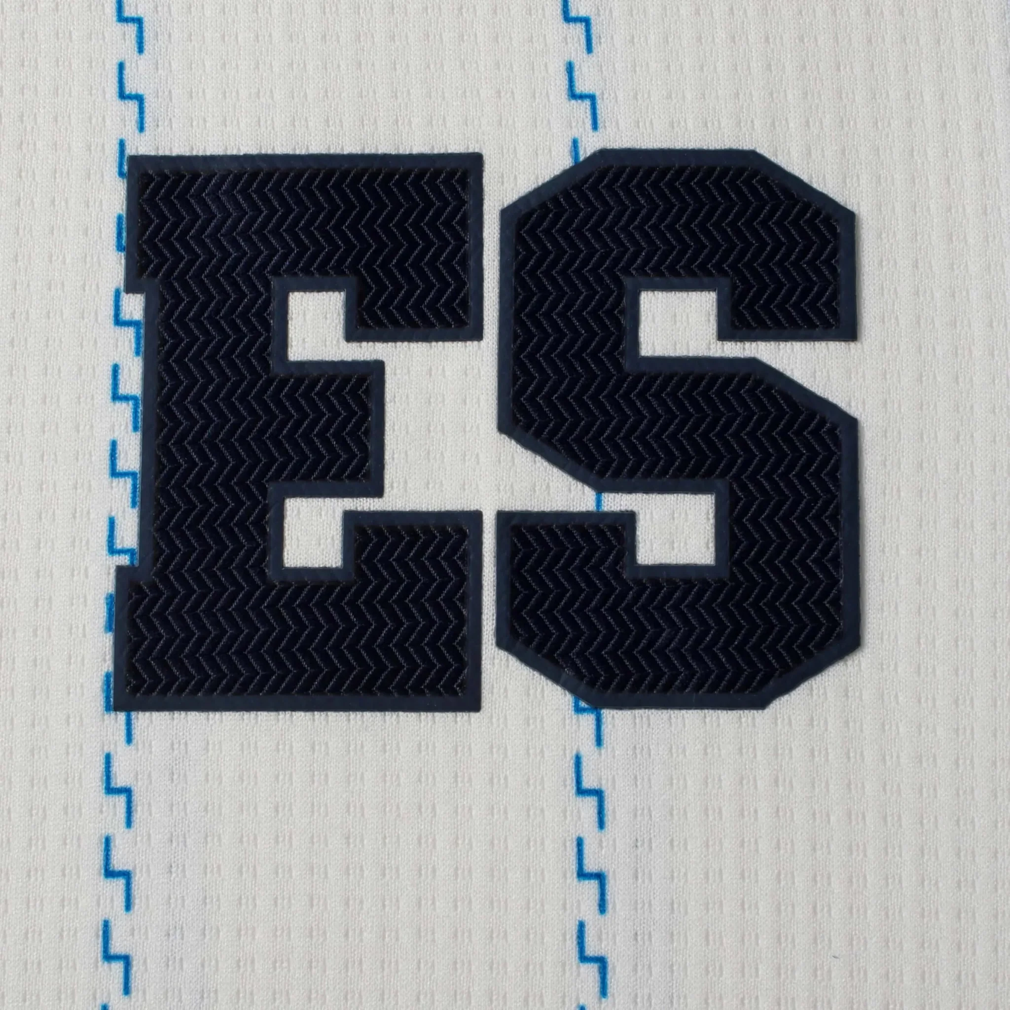 Umbro 2024 El Salvador Women's Stadium Fourth Jersey - Image 3