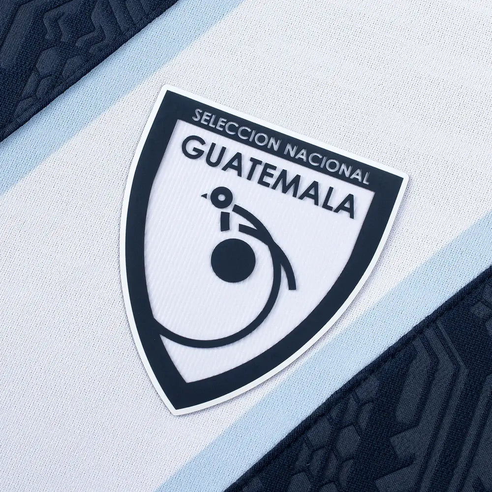 Umbro 2025-2026 Guatemala Men's Away Long-Sleeve Soccer Jersey - Image 3