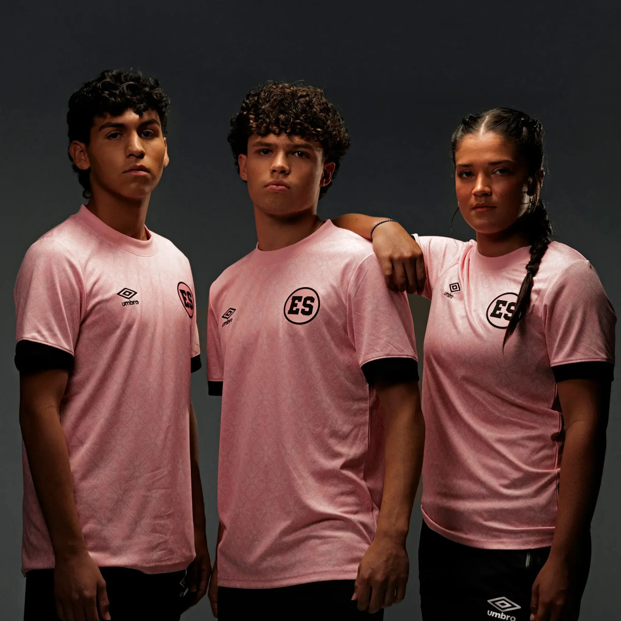 Umbro 2025-26 El Salvador Men's Pre-Match Soccer Jersey - Image 6