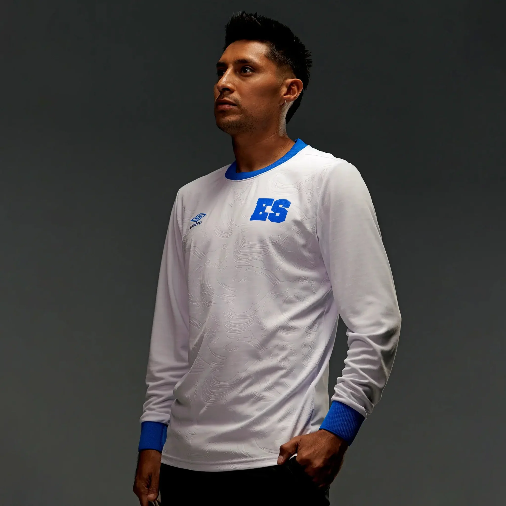 Umbro 2025-26 El Salvador Men's Stadium Away Long-Sleeve Soccer Jersey - Image 7