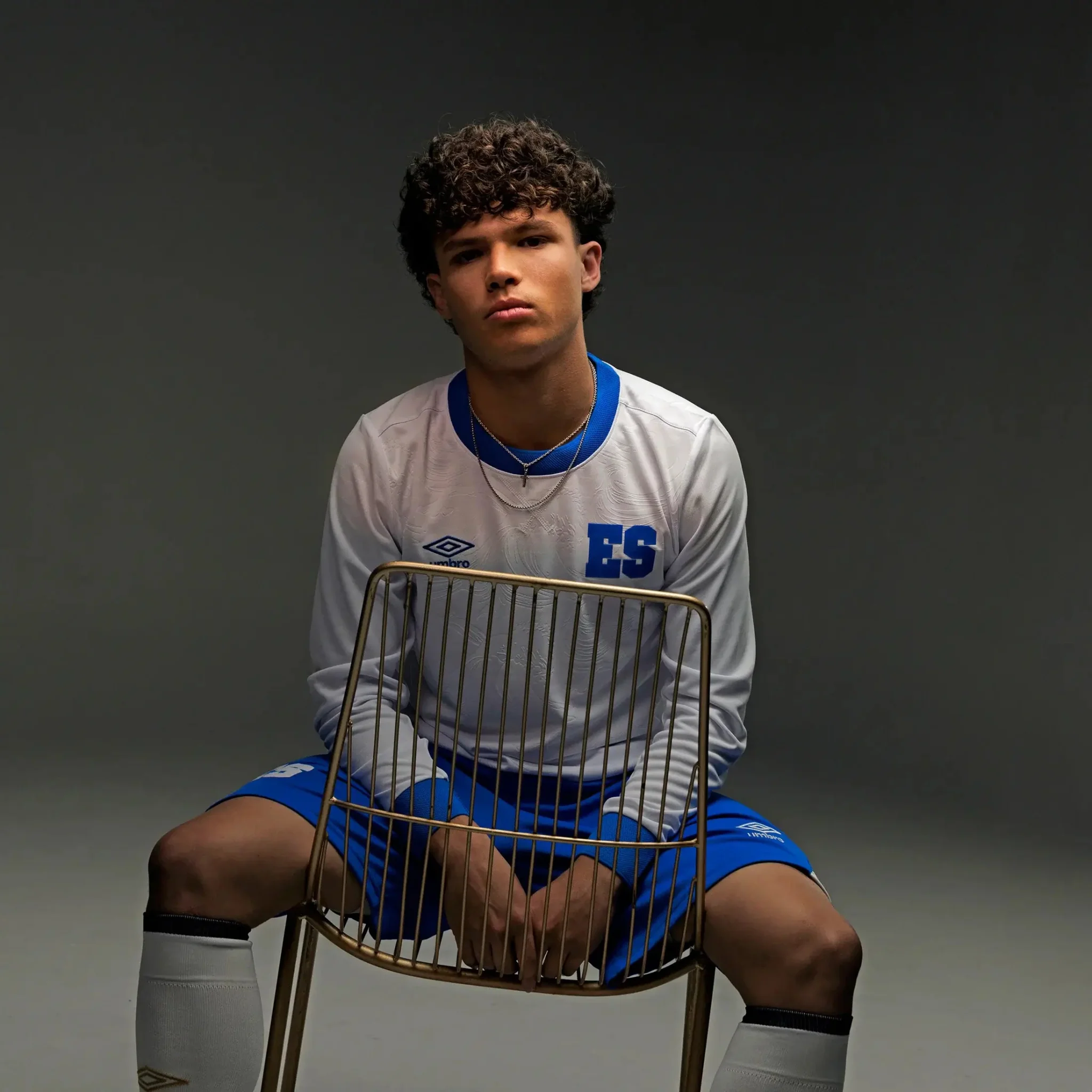 Umbro 2025-26 El Salvador Men's Stadium Away Long-Sleeve Soccer Jersey - Image 8
