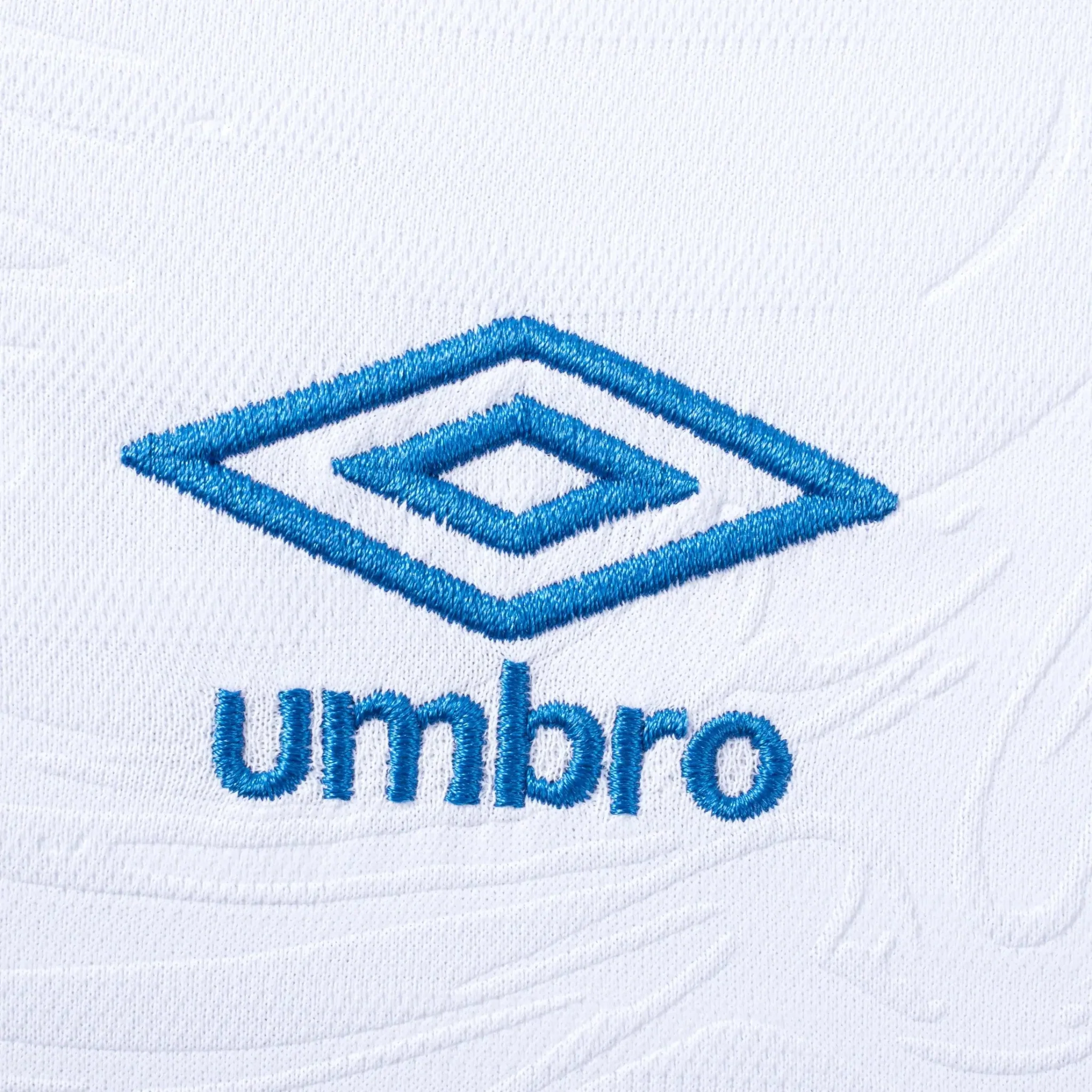 Umbro 2025-26 El Salvador Men's Stadium Away Soccer Jersey - Image 4