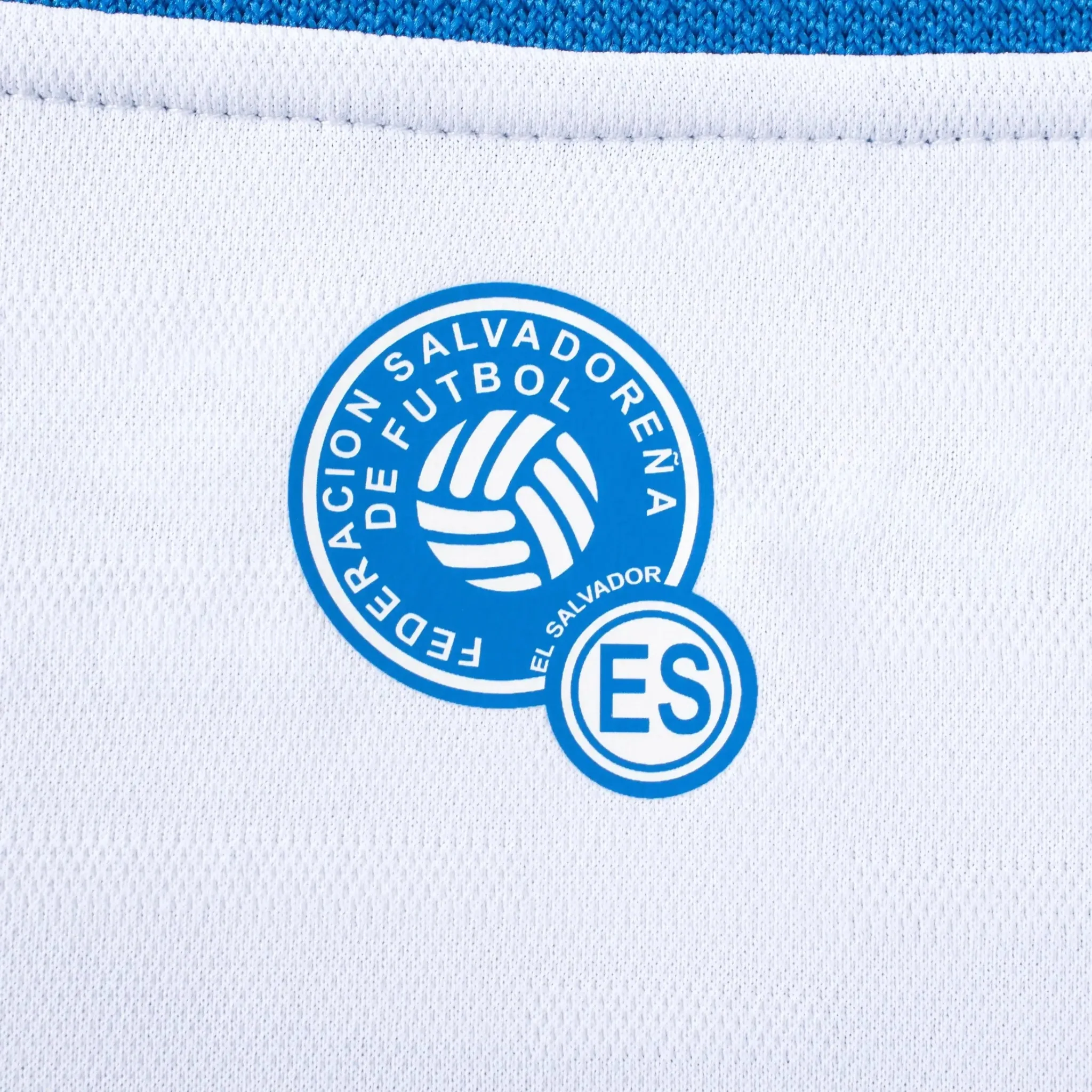 Umbro 2025-26 El Salvador Men's Stadium Away Soccer Jersey - Image 6