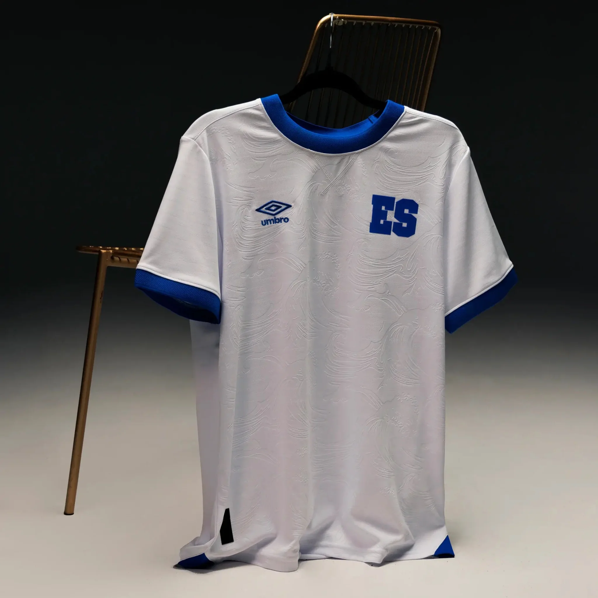 Umbro 2025-26 El Salvador Men's Stadium Away Soccer Jersey - Image 7