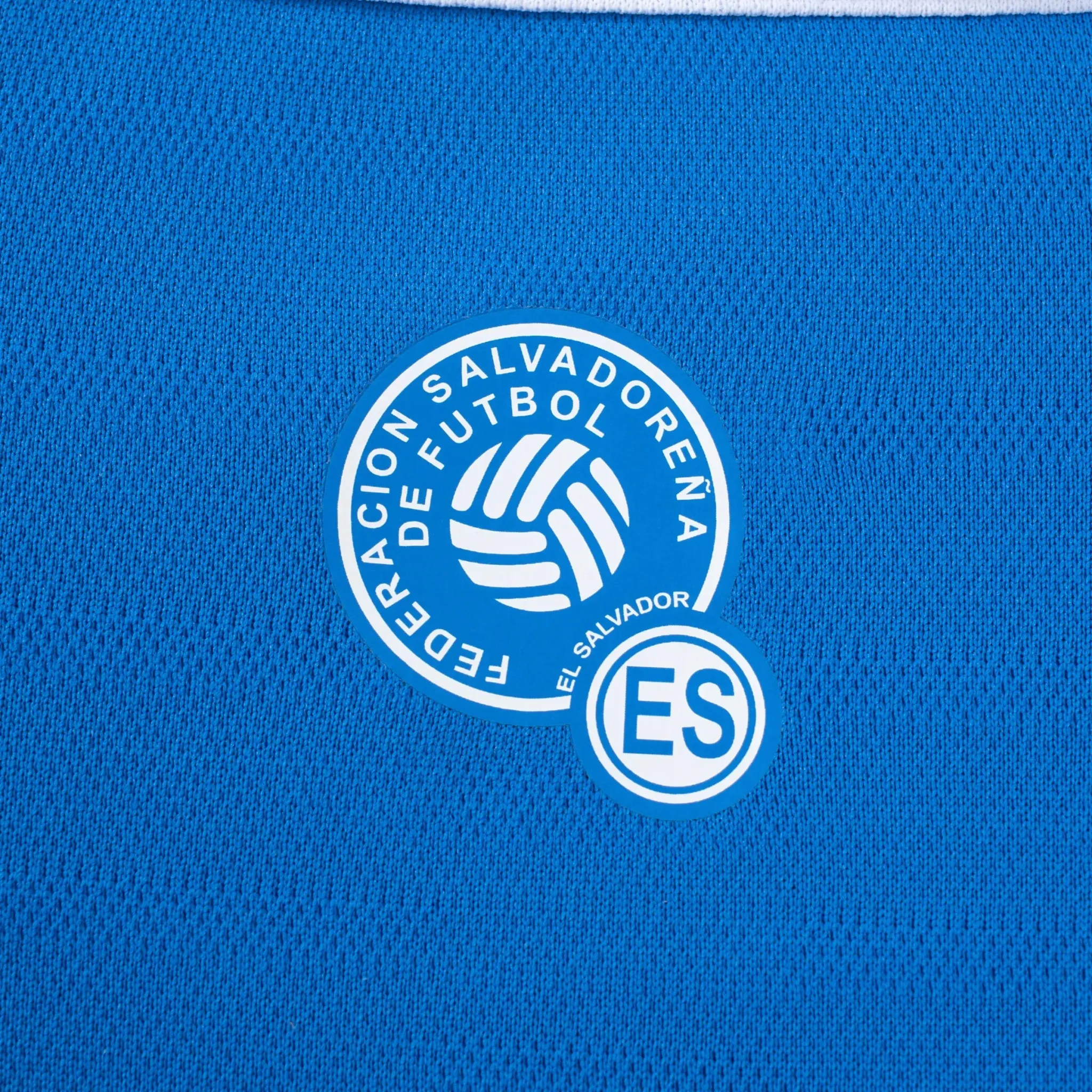 Umbro 2025-26 El Salvador Men's Stadium Home Soccer Jersey - Image 6