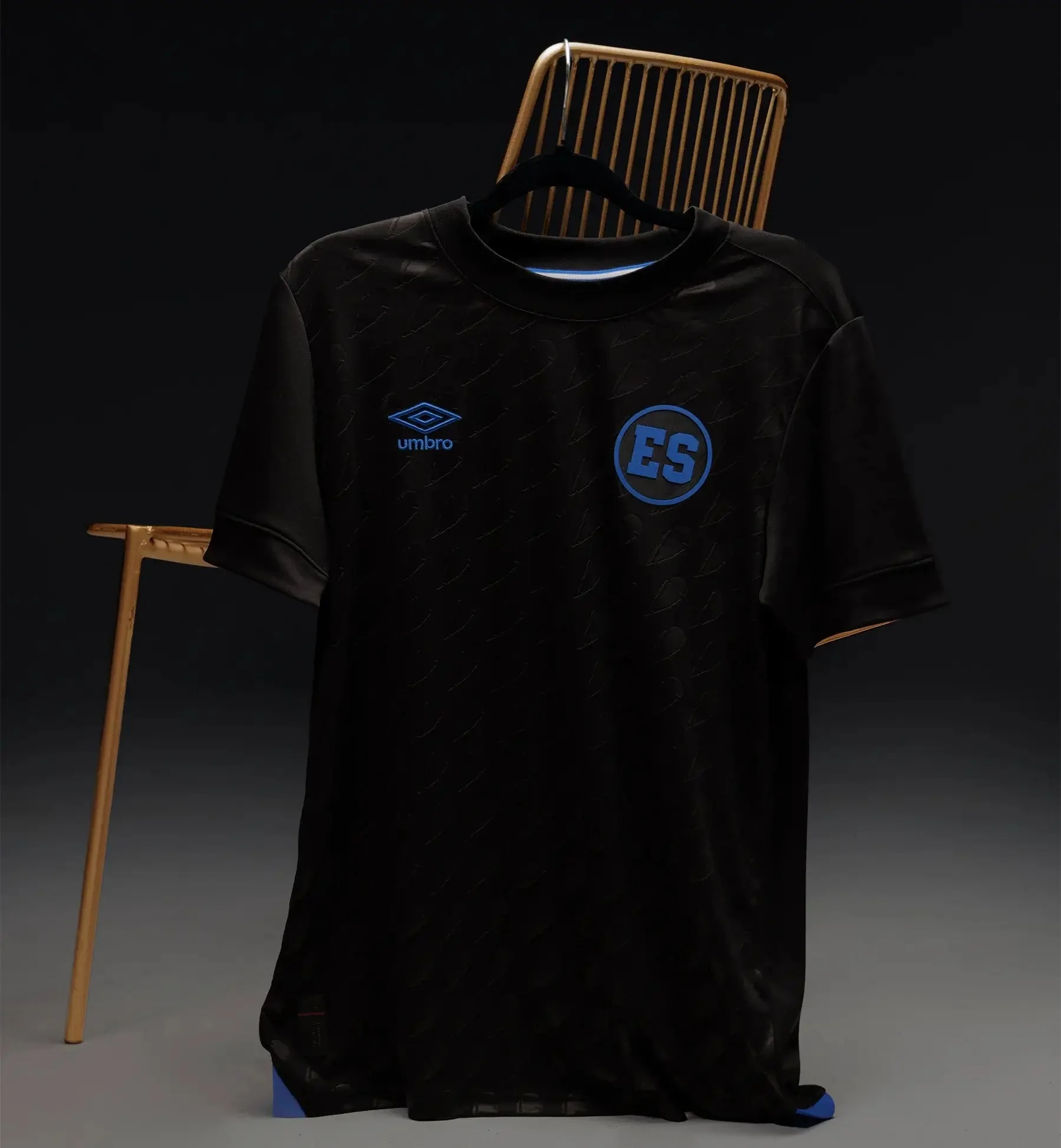 Umbro 2025-26 El Salvador Men's Stadium Third Soccer Jersey - Image 10