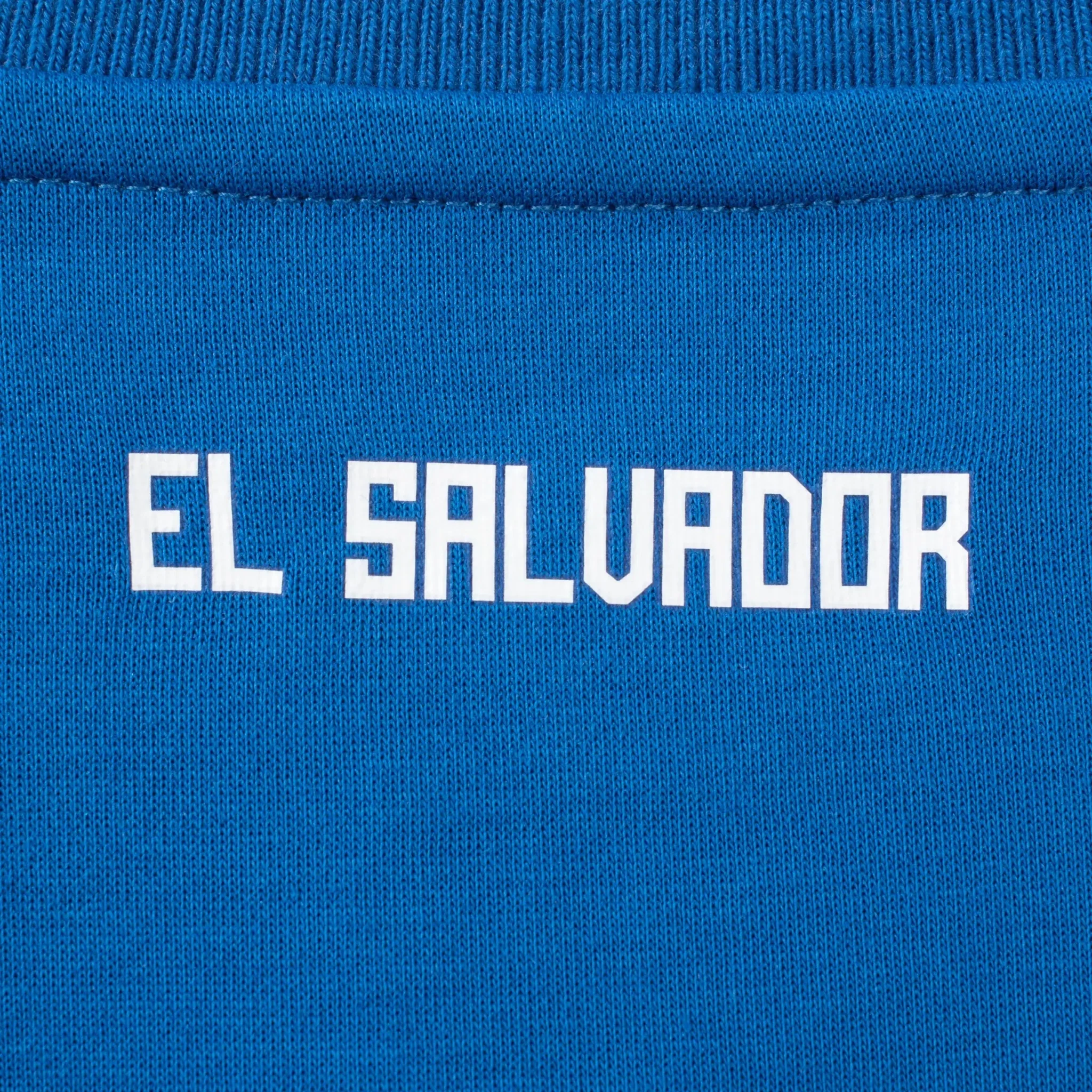 Umbro 2025-26 El Salvador Men's Team Polo - Image 5