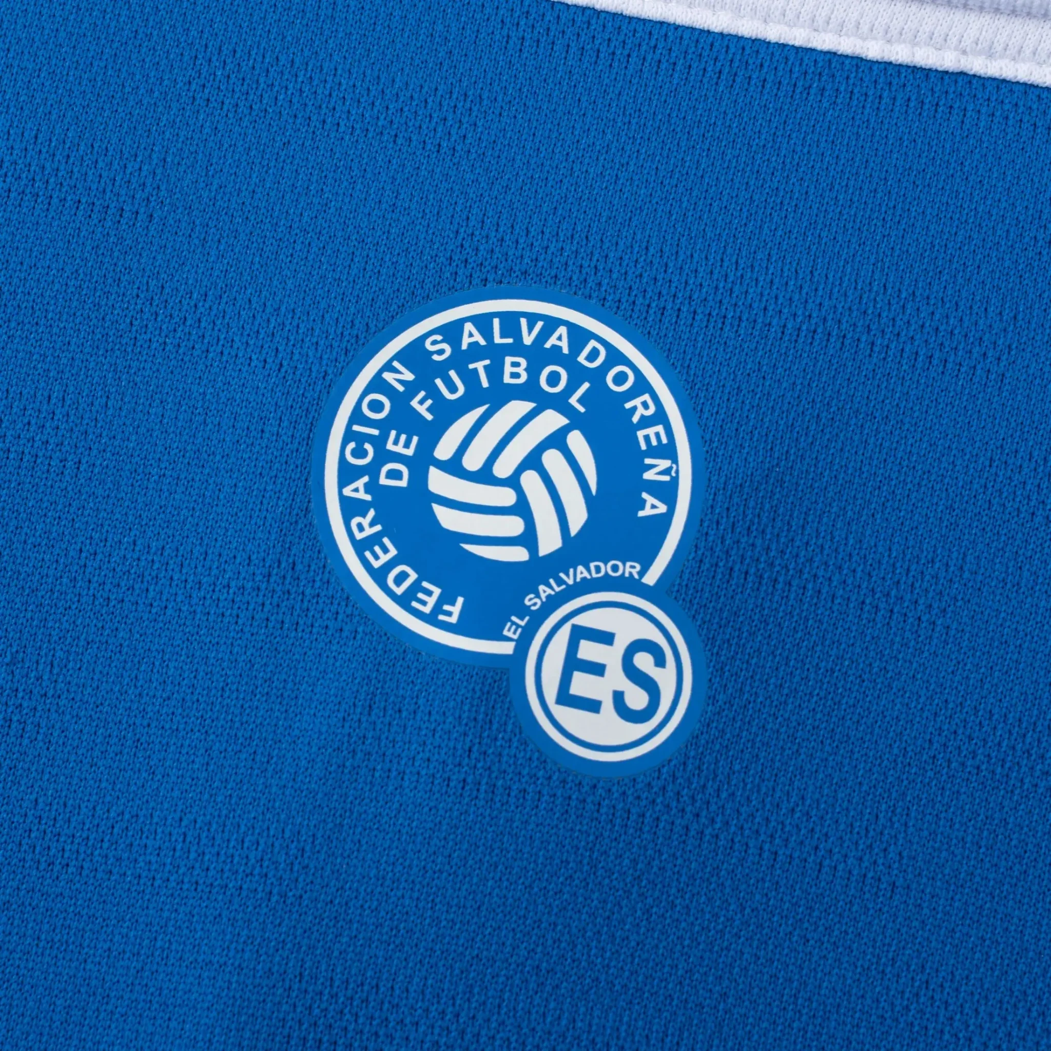 Umbro 2025-26 El Salvador Women's Stadium Home Soccer Jersey - Image 6